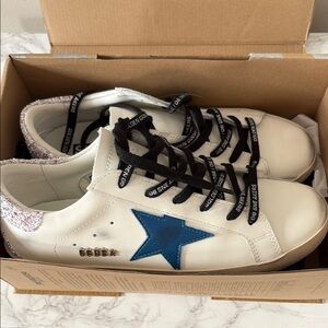 Golden Goose GG Sneakers
